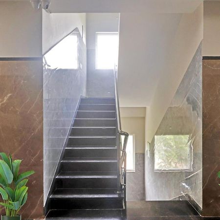 Super Capital O Srinika Inn Gachibowli ภายนอก รูปภาพ